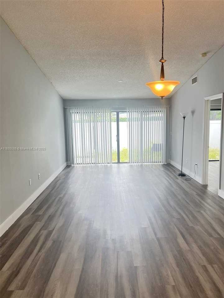 10155 Boca Bnd E #A5 - Photo 7 of 16