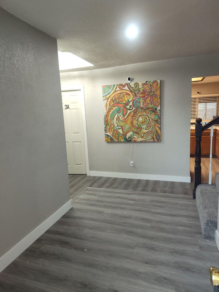 16th St E - Photo 2 of 19