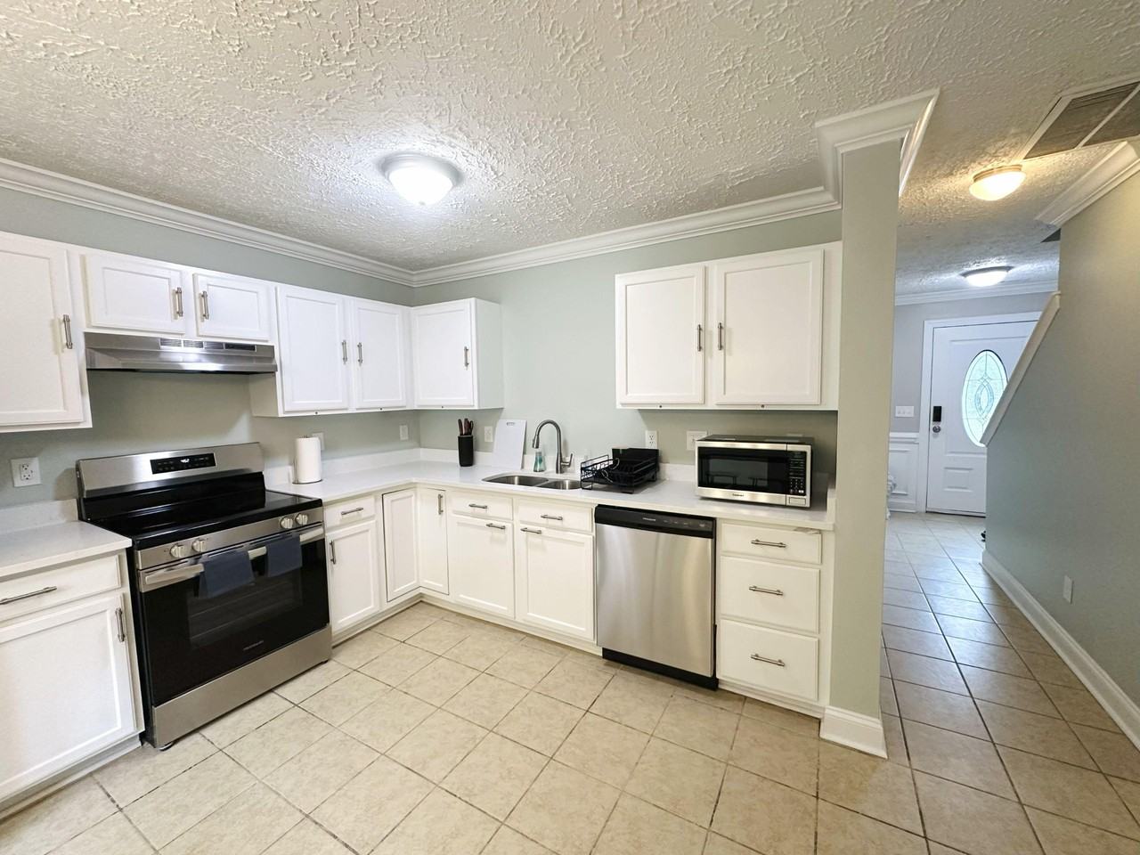 Elkpark Dr - Photo 3 of 9