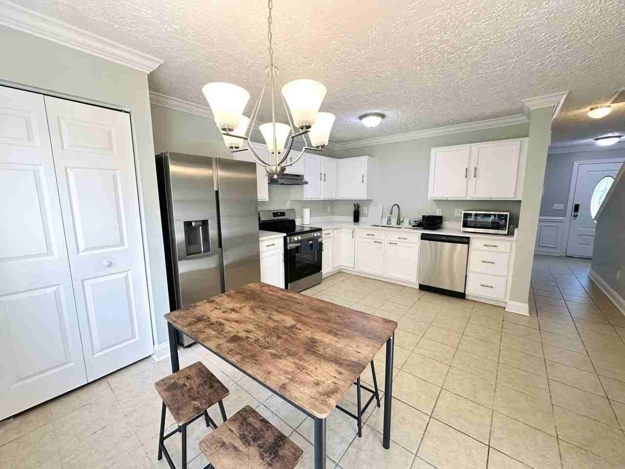 Elkpark Dr - Photo 4 of 9