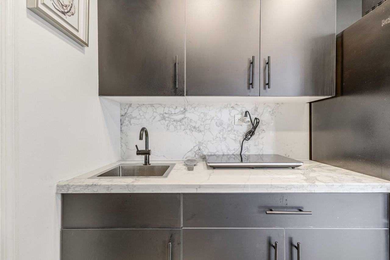 Sw 58th Ave - Photo 6 of 19