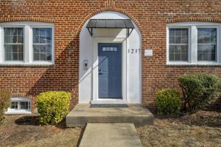 1217 N Kensington St #4 - Photo 1 of 1