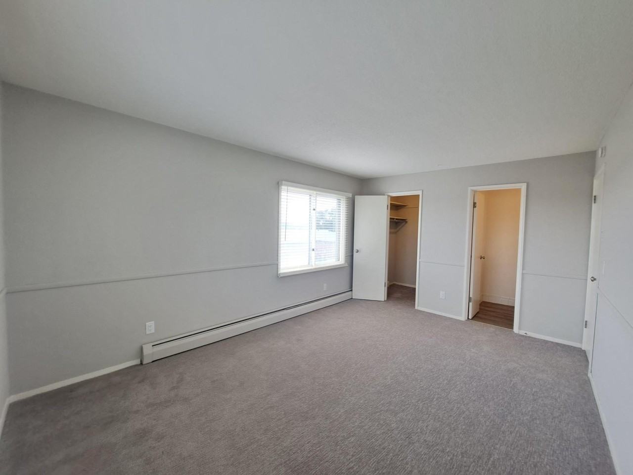 Corinthian Apartments - Photo 4 of 50