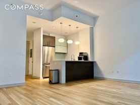2145 44th Dr #1H - Photo 1 of 1