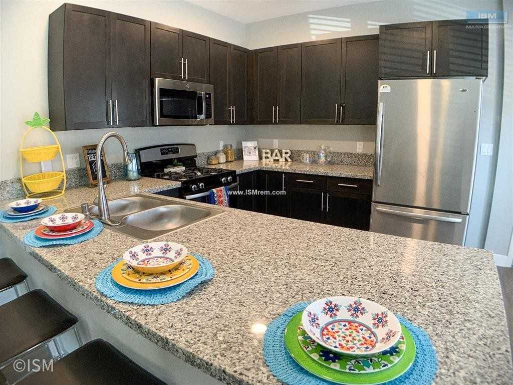 The Edge - Photo 2 of 18