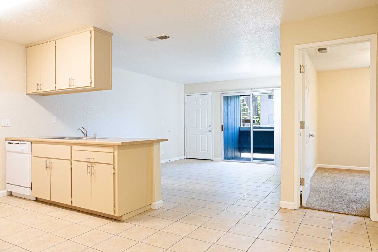 Creekview Homes - Photo 7 of 16