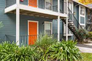 featured image of 621 Pomona Ave