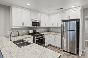 featured image of 8 Klondike Court