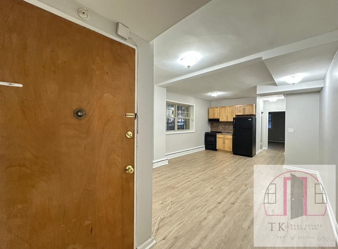 2465 John F. Kennedy Boulevard #1D - Photo 3 of 7