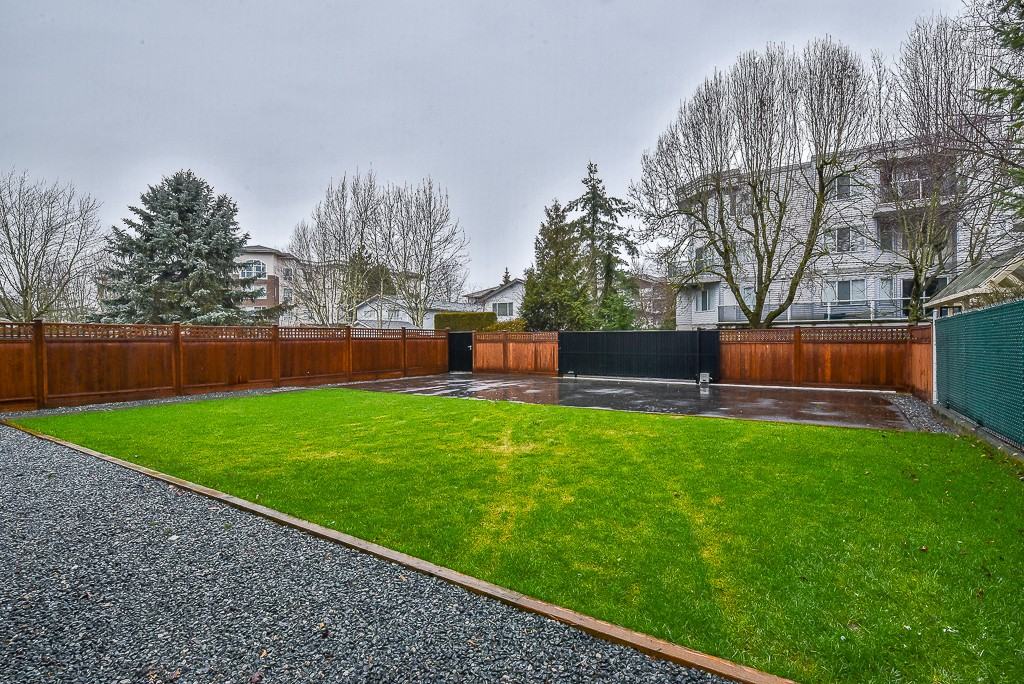 20231 54 Avenue - Photo 3 of 10