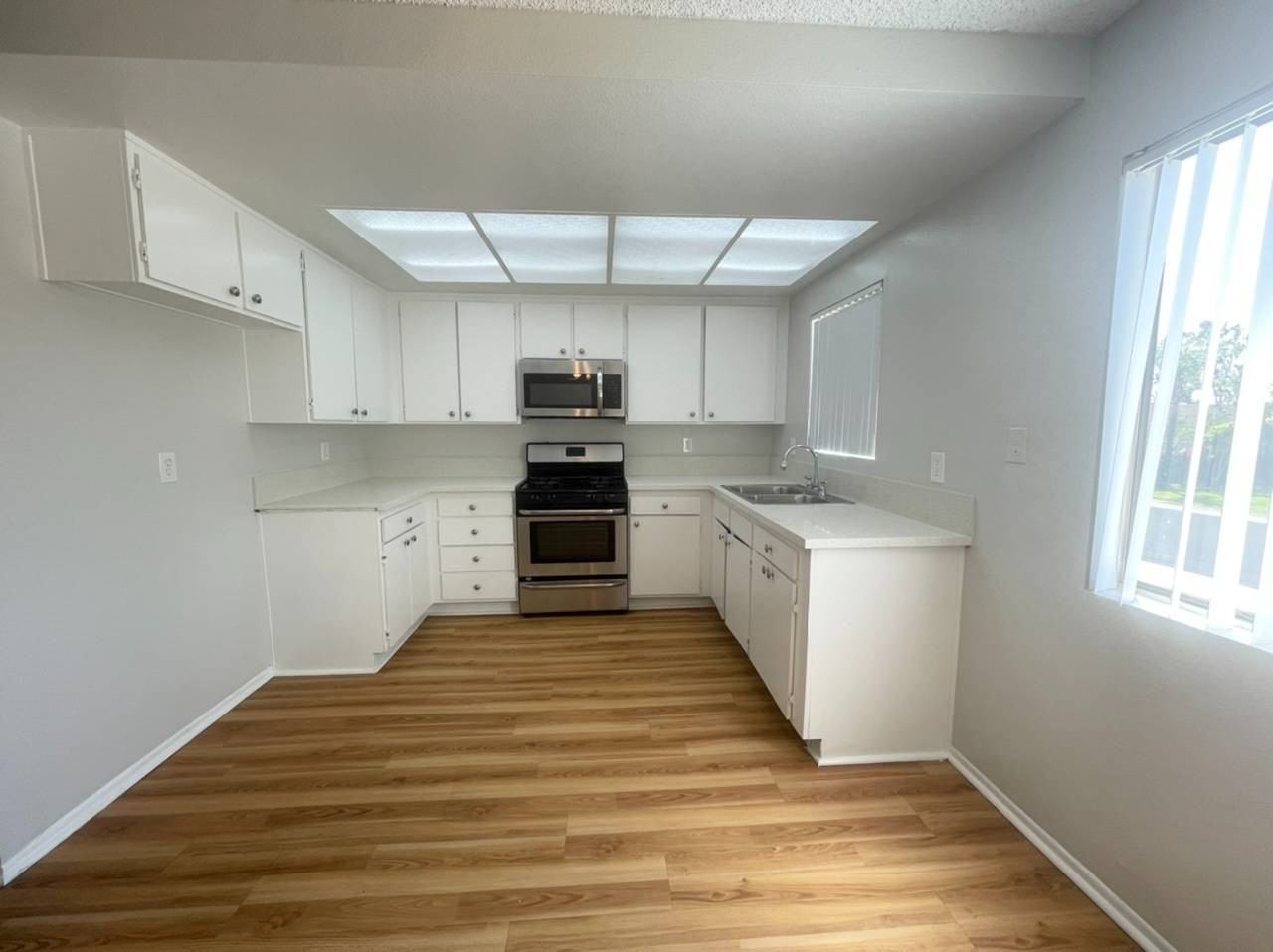 3108 Vineland Ave #223 - Photo 6 of 11