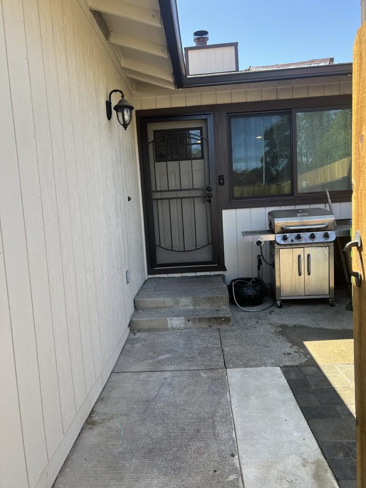 732 Blair Pl #732BLAIRPL - Photo 2 of 13