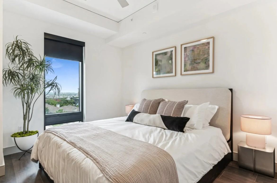 Maple Ave #2259C - Photo 5 of 17