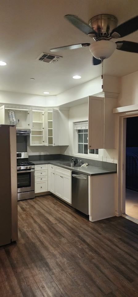 1378 Patricia Ave #3 - Photo 4 of 20