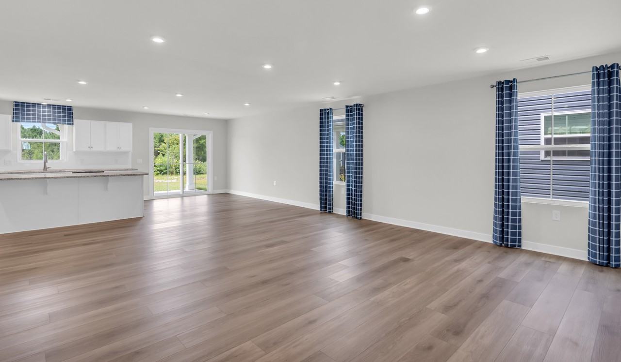 1127 Middle Crest Dr Ne #NA - Photo 7 of 45