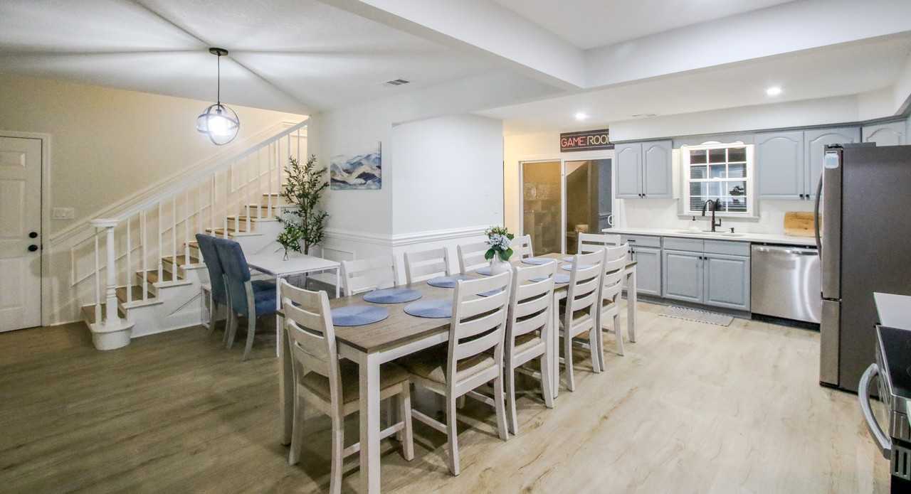 210 Newton Ave #NA - Photo 3 of 42