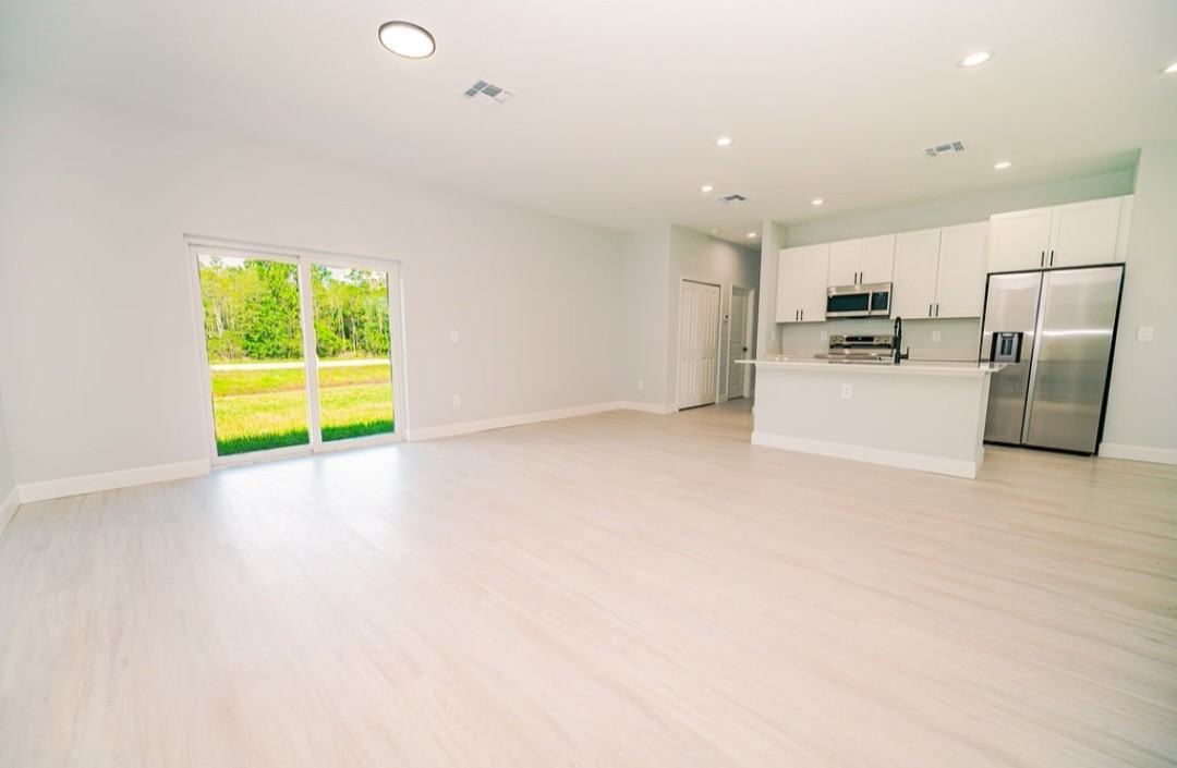 1103 Saint Tropez Court - Photo 6 of 26