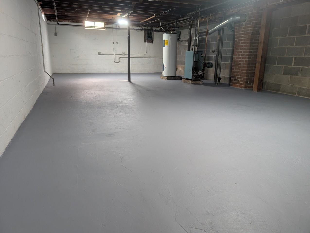 424 Irvine St - Photo 3 of 5