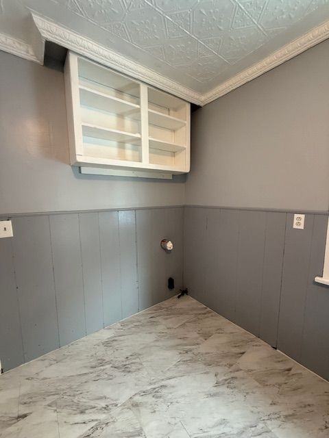 641 E Market St - Photo 2 of 13