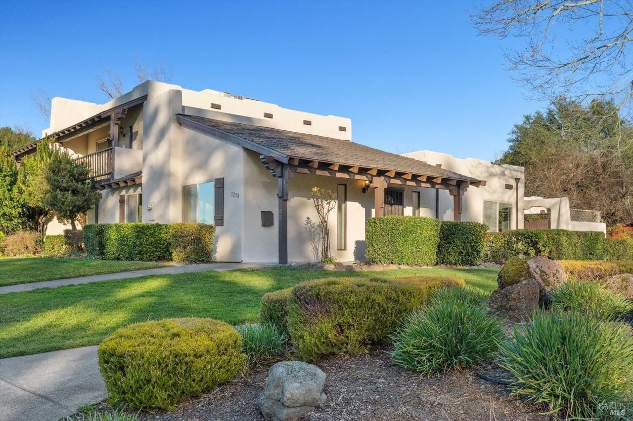 5258 El Mercado Pkwy - Photo 3 of 21