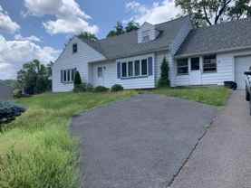99 Davenport St - Photo 1 of 1
