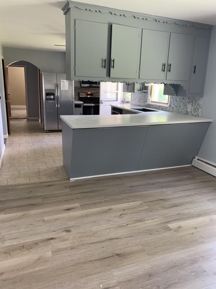 99 Davenport St - Photo 2 of 22