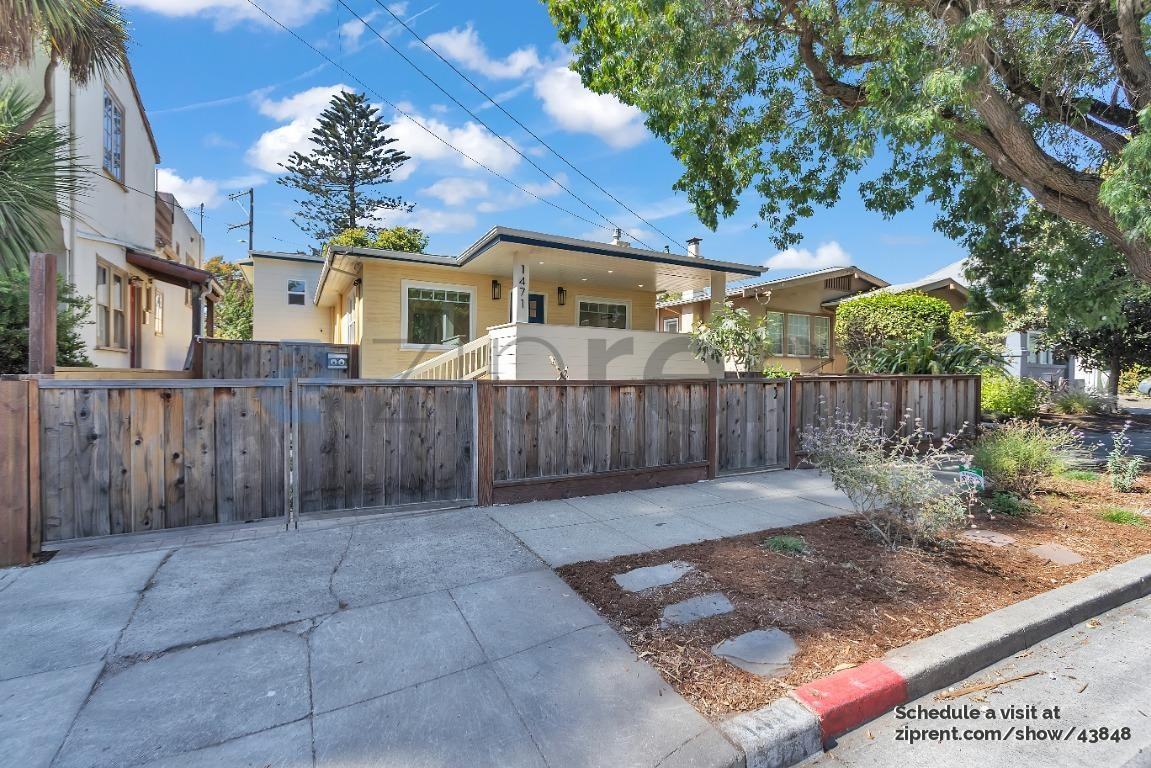 1471 Hopkins St - Photo 2 of 31