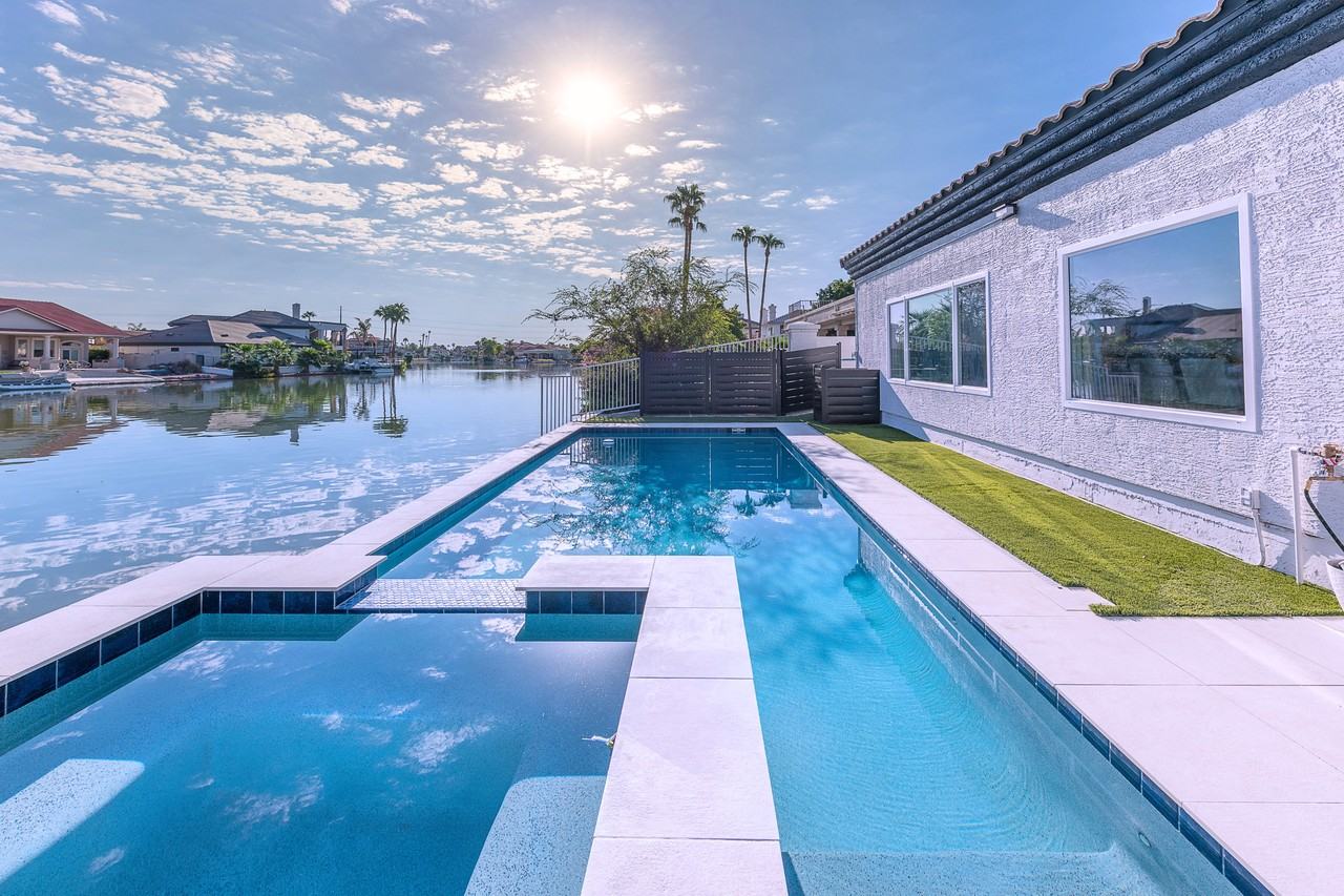 1710 E Queen Palm Dr #NA - Photo 2 of 43