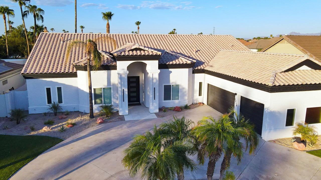 1710 E Queen Palm Dr #NA - Photo 4 of 43