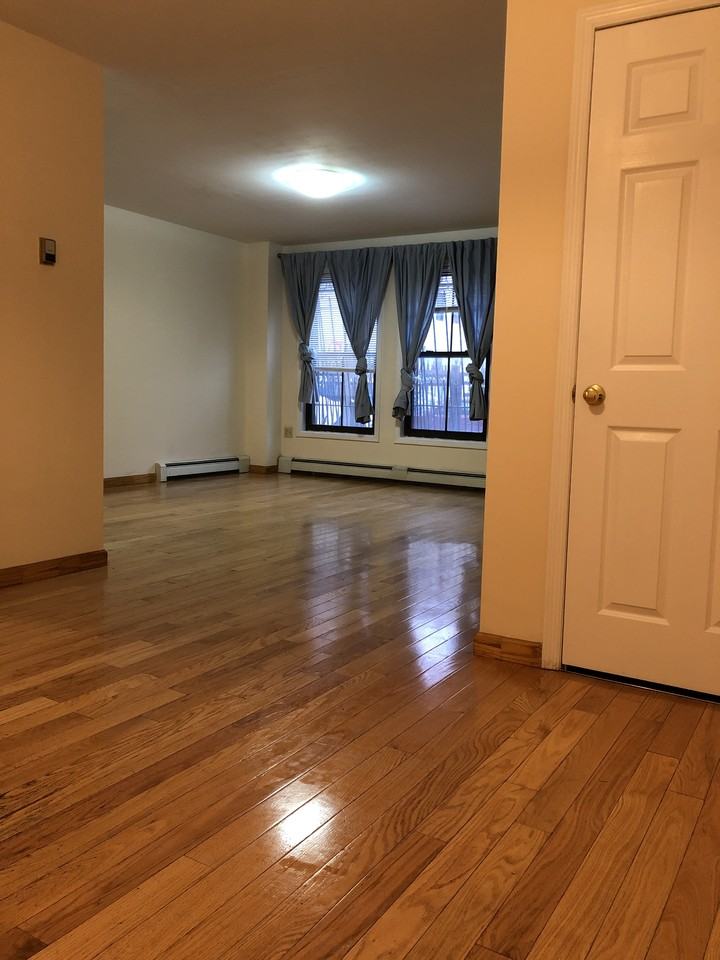 399 S 5th St #FL1 - Photo 2 of 9