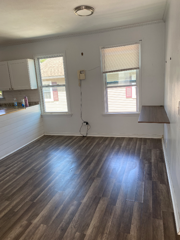 438 Union Ave #2FL - Photo 3 of 7