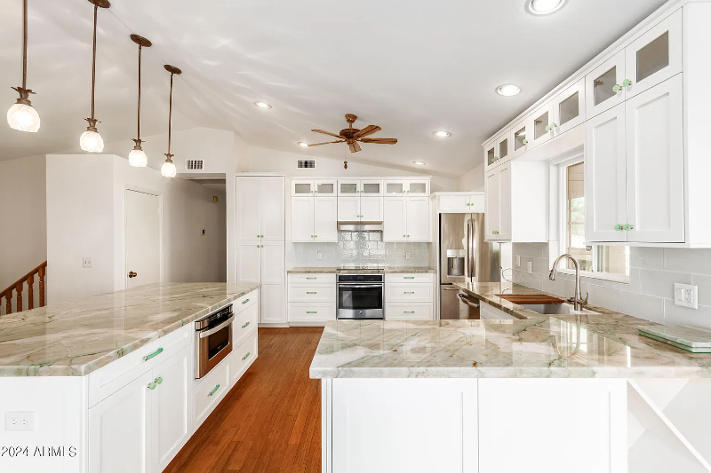 12340 North 72nd Drive - Photo 2 of 27