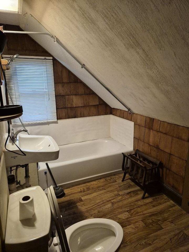 107 Parsons Avenue - Photo 4 of 9