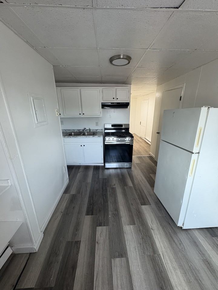 27 Washington Avenue - Photo 2 of 16