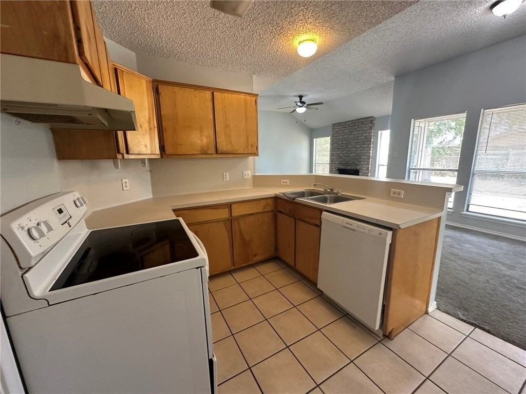 2189 Spring Park Dr - Photo 6 of 35