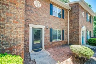 4084 Hidden Hollow Dr #B - Photo 1 of 1