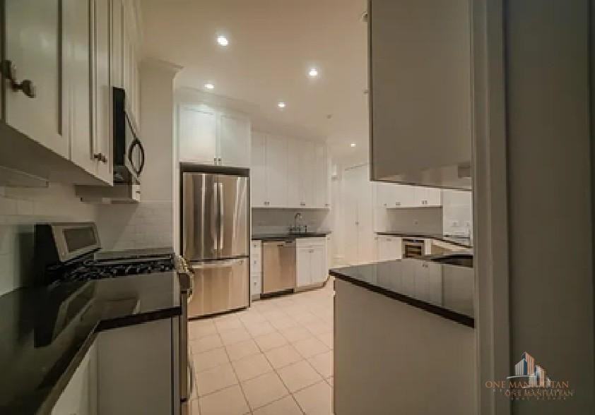 315 Central Park West - Photo 3 of 10