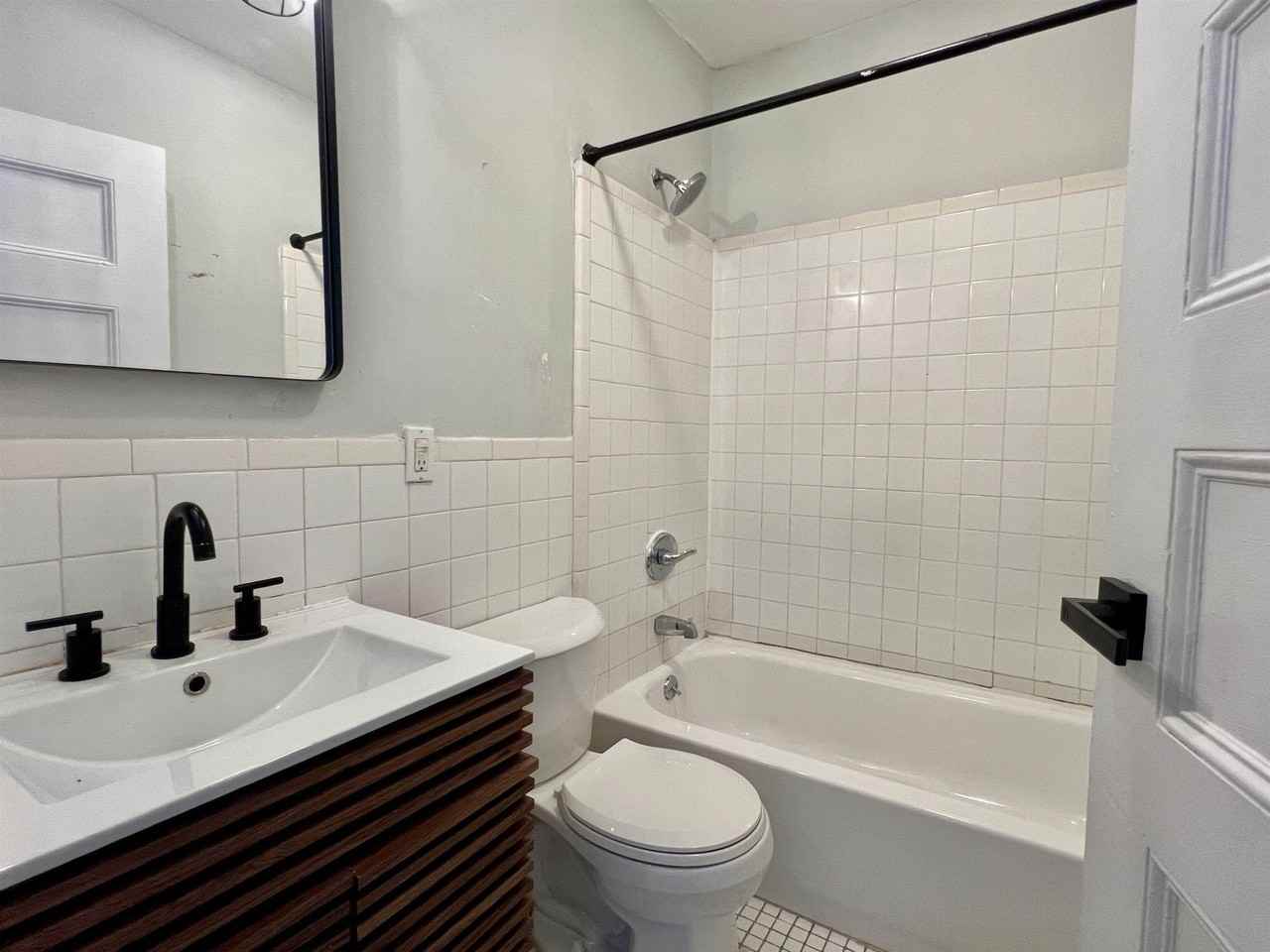 183 Montgomery Street #3 - Photo 7 of 12