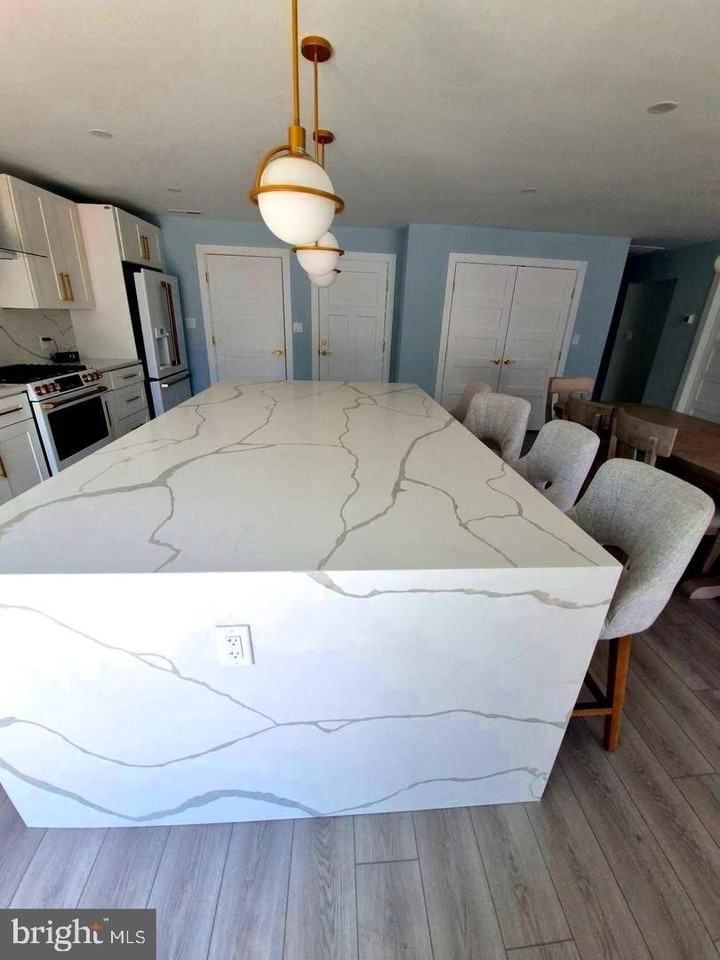 157 Old Wharf Rd - Photo 5 of 28