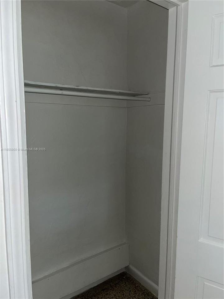 2023 Taylor St #2023 - Photo 7 of 16