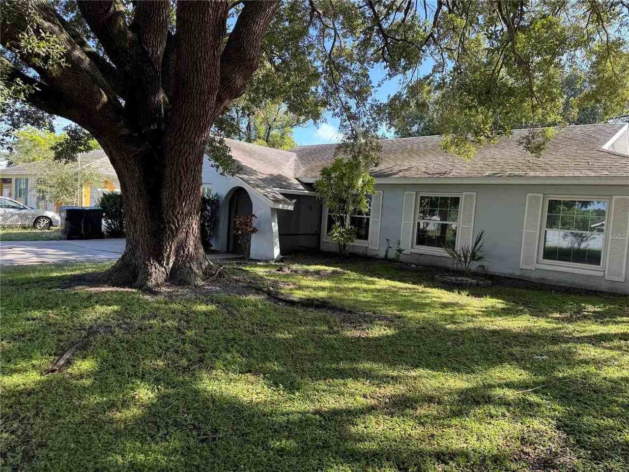 12715 Montana Woods Ln - Photo 4 of 31