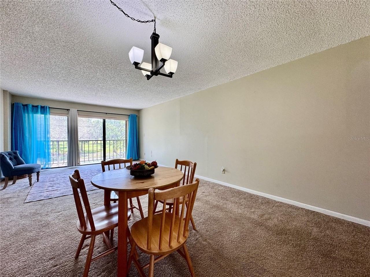 2700 Cove Cay Dr #2B - Photo 4 of 21