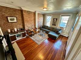 featured image of 118 #1 Main Street #1