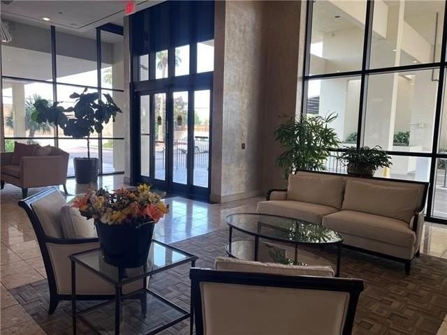 300 Lake Marina Ave #6C - Photo 4 of 35