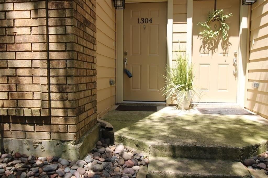 14333 Preston Rd #1304 - Photo 2 of 39