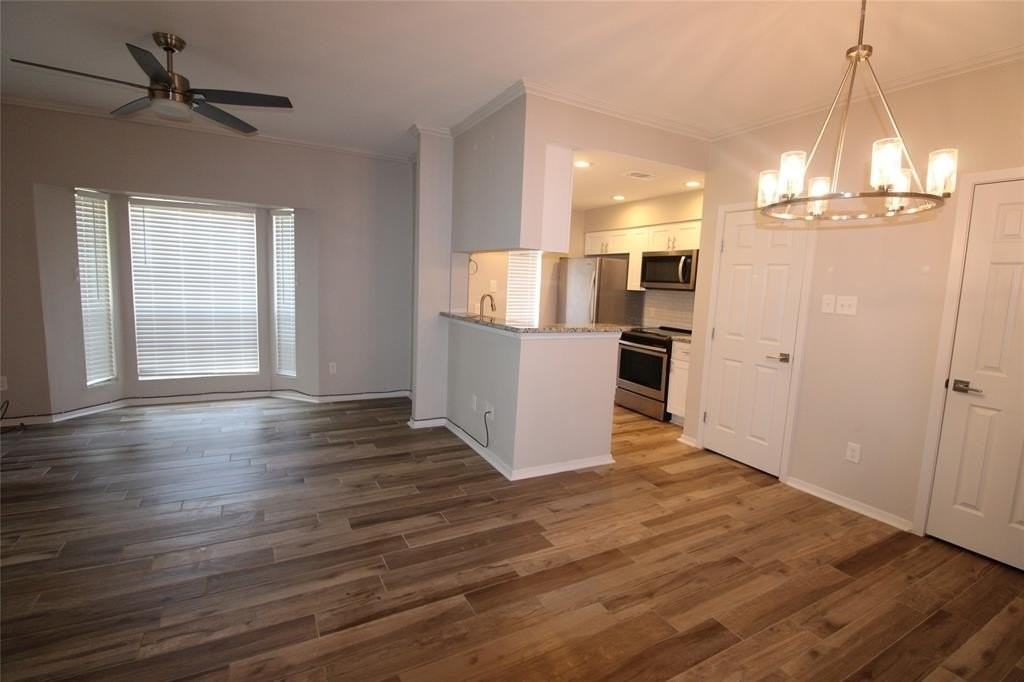 14333 Preston Rd #1304 - Photo 6 of 39