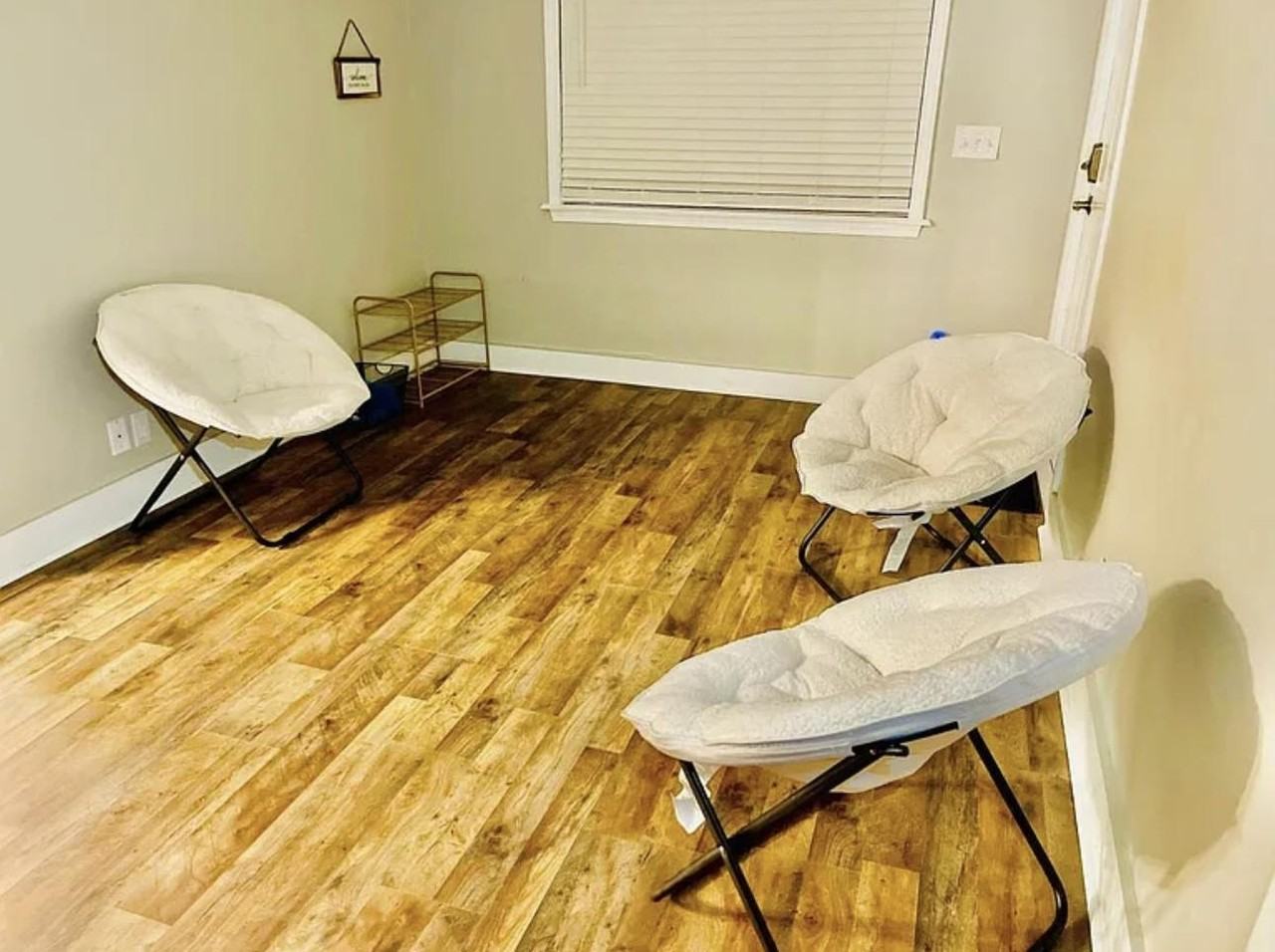 10th Ave Nw - Photo 3 of 10