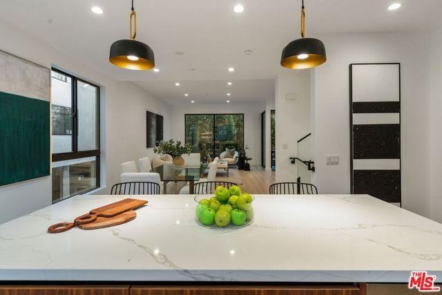 2915 Avenel Ter - Photo 3 of 8