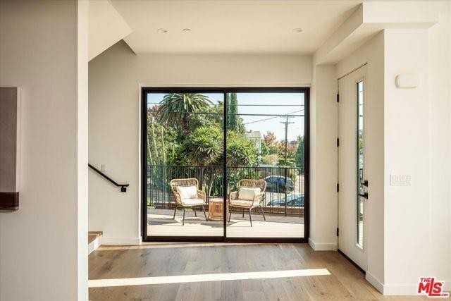 2824 Avenel St - Photo 2 of 8