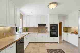 300 N Country Club Rd - Photo 1 of 1